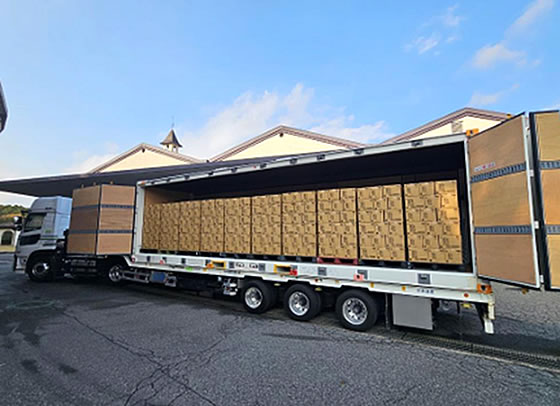 日本通運、サッポログループ、TSネットワークの3社が連携し、岡山～千葉、東京～岡山間における鉄道を活用した共同輸送を開始